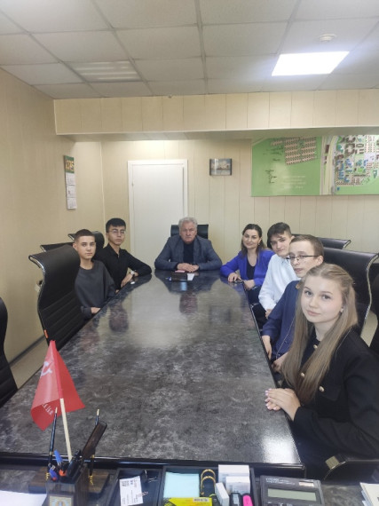 День открытых дверей в администрации городского поселения Барсово. День открытых дверей в администрации городского поселения Барсово.